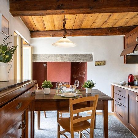 Stay5Vie: Incantevole Monolocale/Balcone/Borgo Domodossola Esterno foto