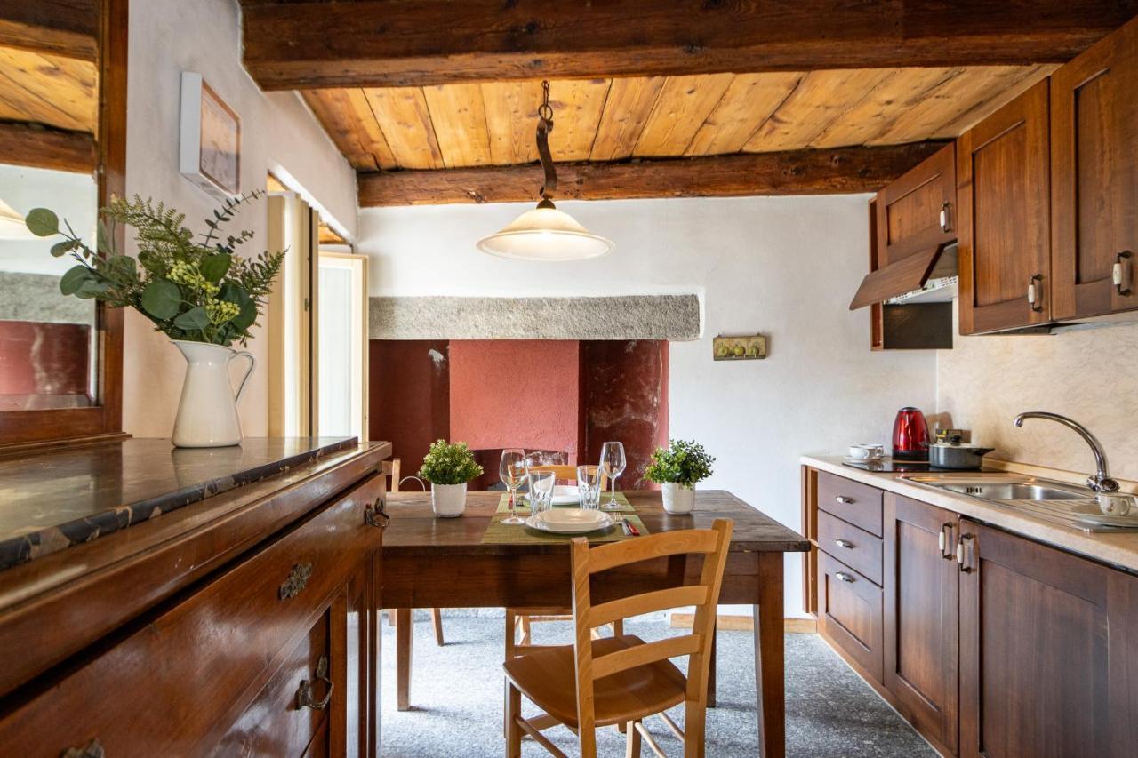 Stay5Vie: Incantevole Monolocale/Balcone/Borgo Domodossola Esterno foto