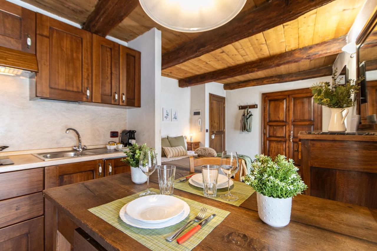 Stay5Vie: Incantevole Monolocale/Balcone/Borgo Domodossola Esterno foto